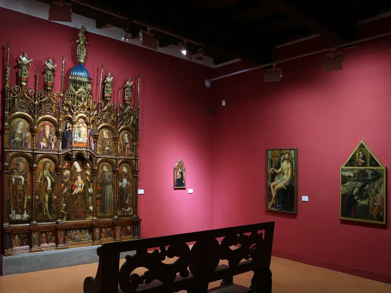 Pinacoteca-tacchi-venturi-02